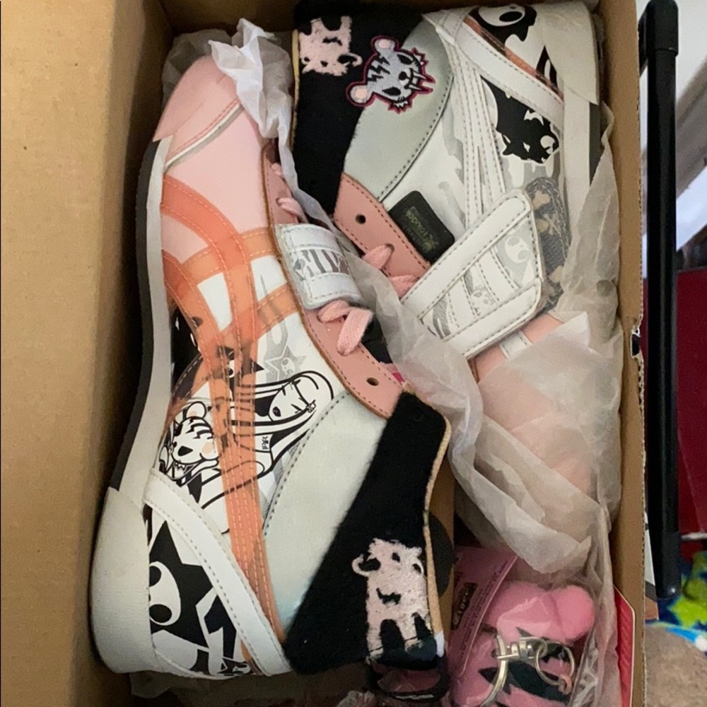 ONITSUKA TIGER x TOKIDOKI sneakers